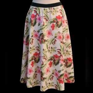 Select size UK 10 white skirt